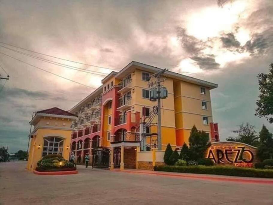 Arezzo Davao Near Sm Lanang & Airport Apartamento Exterior foto