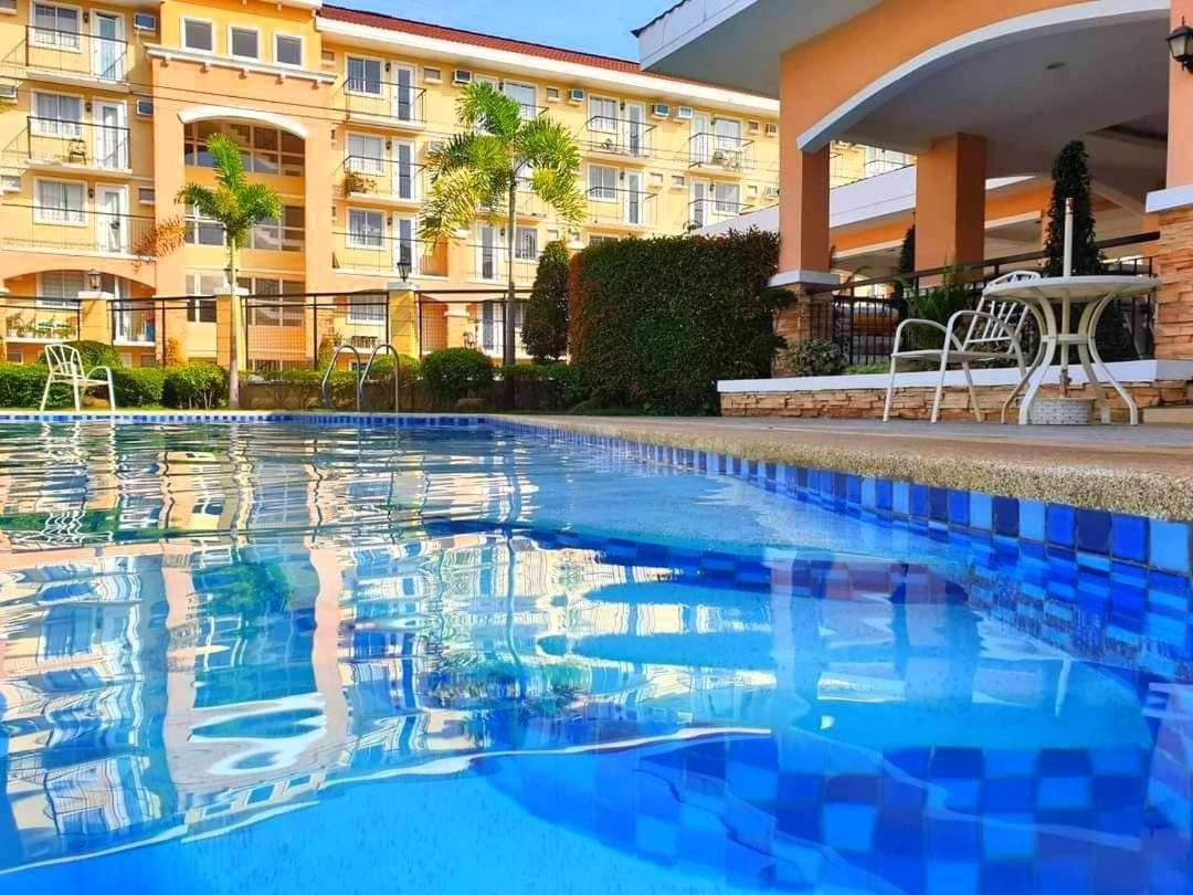 Arezzo Davao Near Sm Lanang & Airport Apartamento Exterior foto